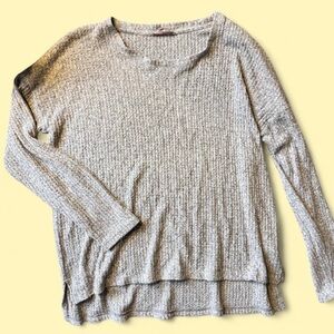 Cozy Gray Knit Loose Light Sweater
